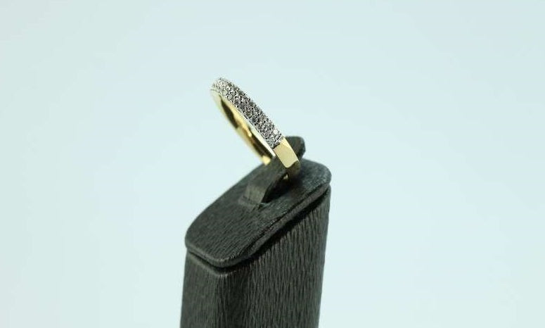 Bague or jaune et diamants