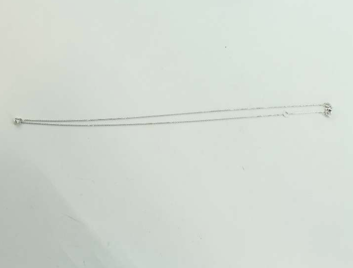 Collier or blanc et diamant
