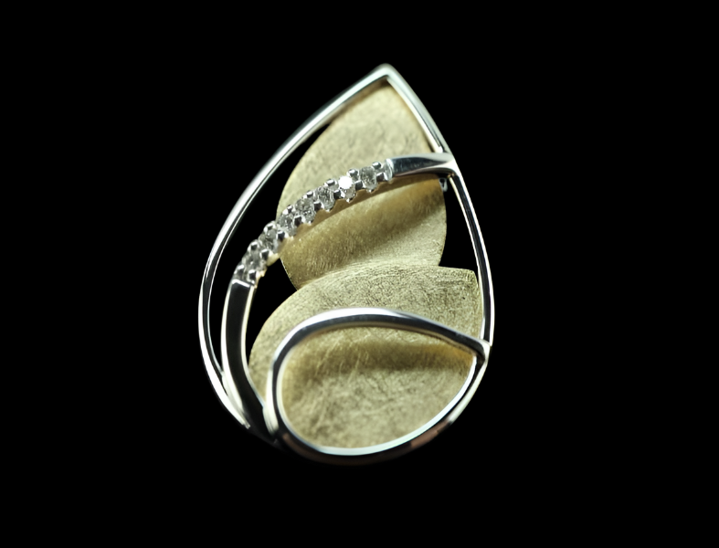 Pendentif or blanc et jaune avec diamants