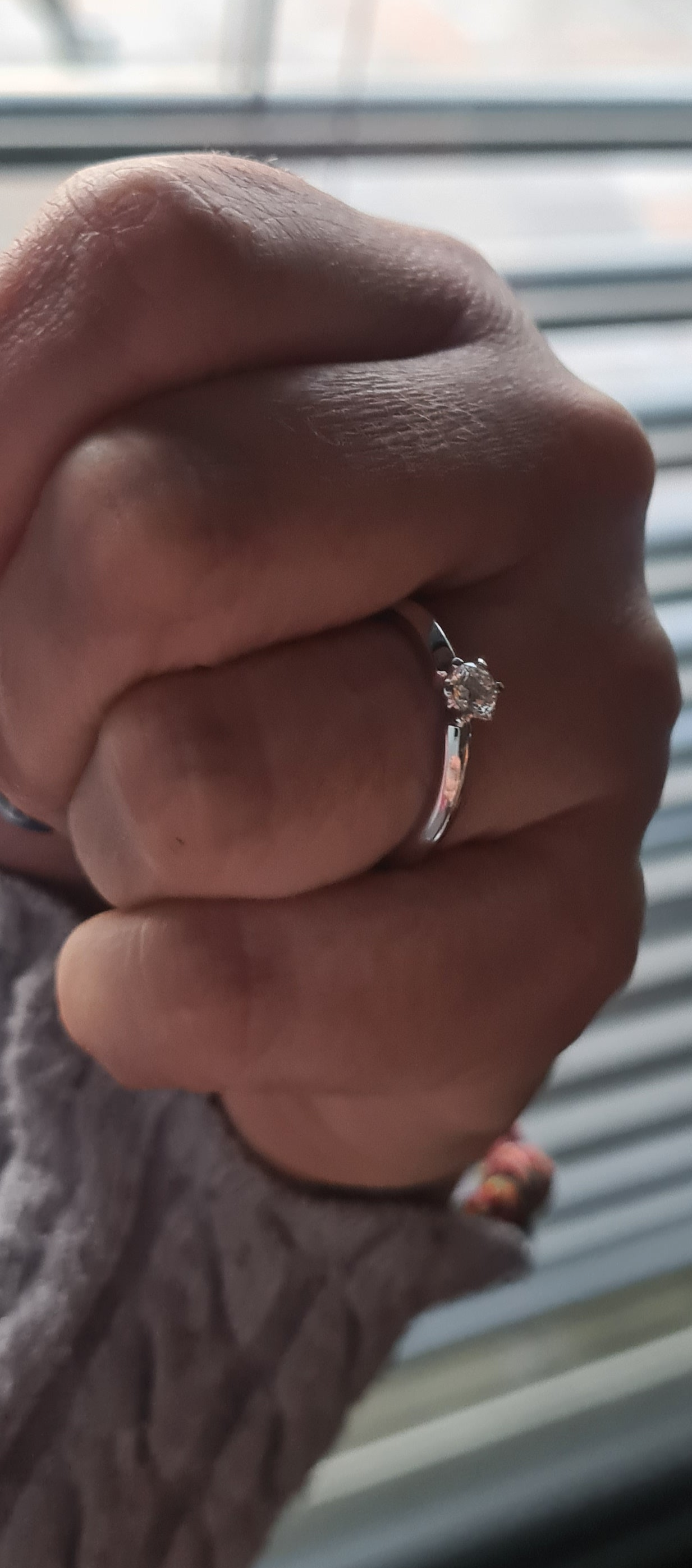 Bague or blanc et diamant